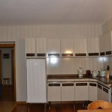 Apartment With Three Bedrooms And Garden In Chiave